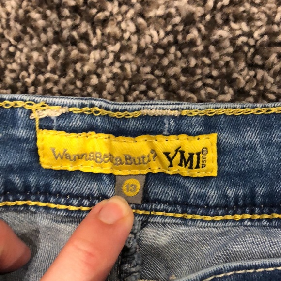 Jean shorts - Picture 3 of 7